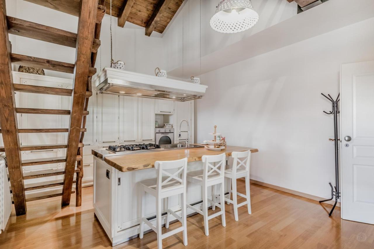 B&B A Casa Di Giulia Guidonia Buitenkant foto