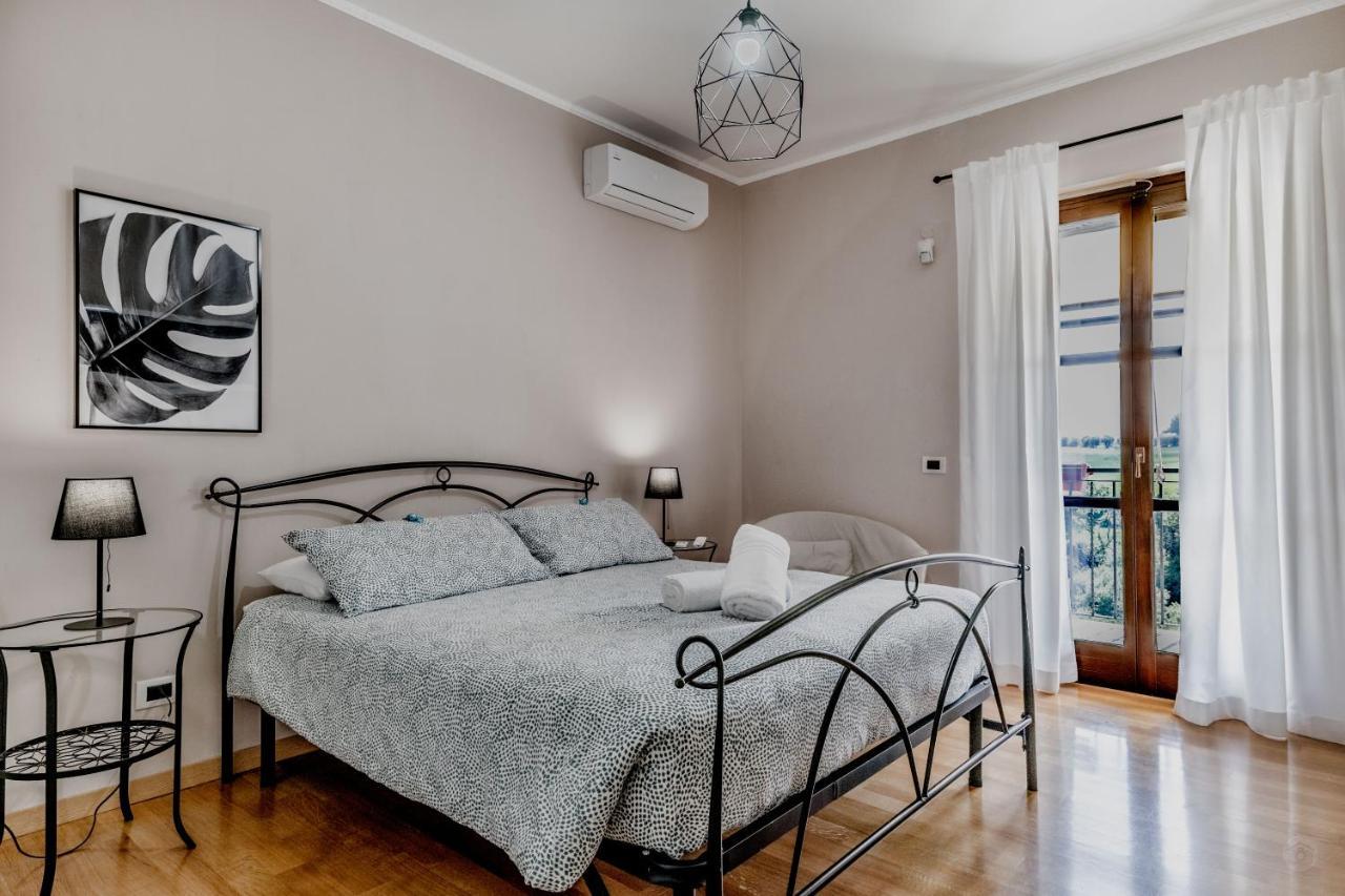 B&B A Casa Di Giulia Guidonia Buitenkant foto